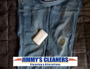 grass stains on jeanbs